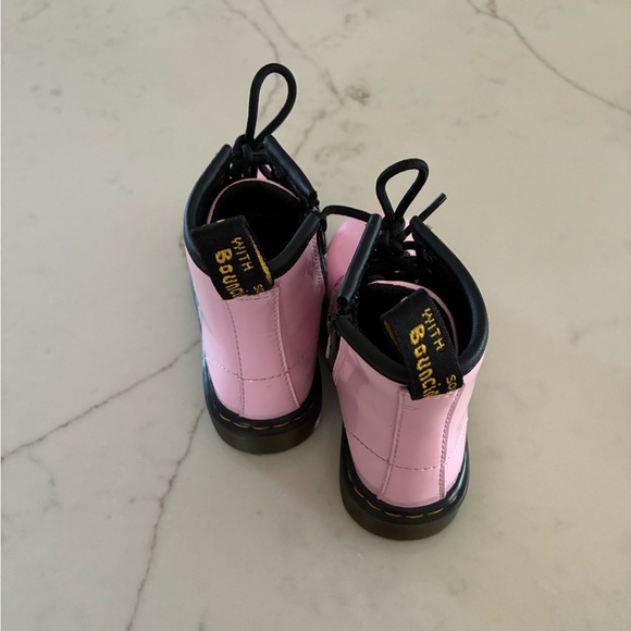Dr. Martens Toddler Boot - Pale Pink - Picture 8 of 11